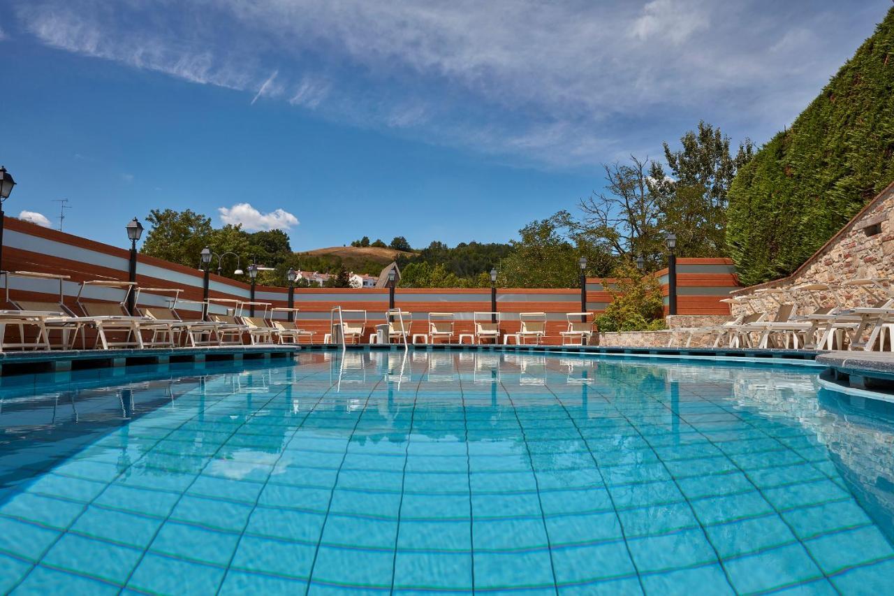 Hotel Plaza Tabiano Terme ภายนอก รูปภาพ