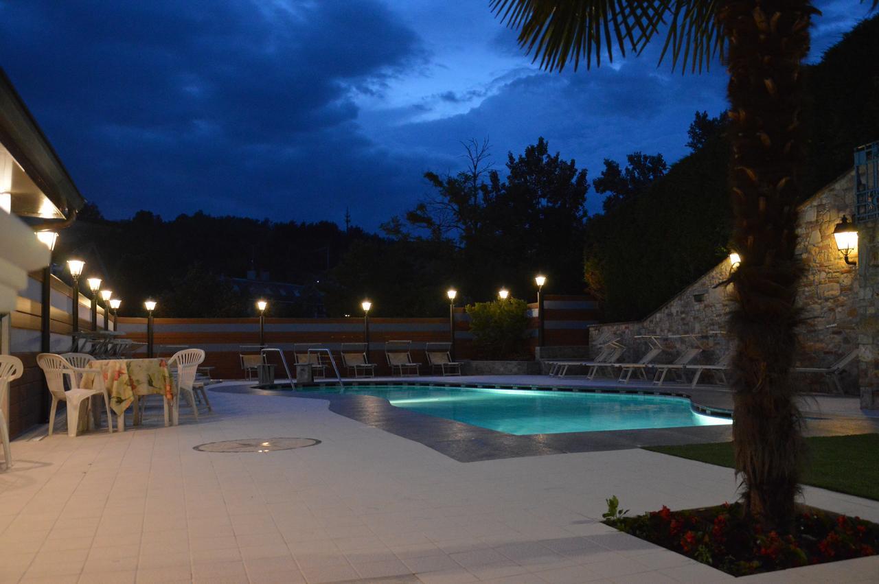 Hotel Plaza Tabiano Terme ภายนอก รูปภาพ